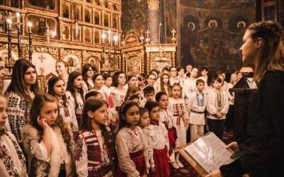 Colinde de Crăciun la Biserica ”Popa Nan”